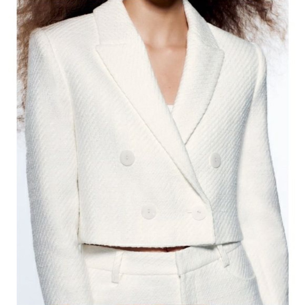 ZARA  white tweed cropped blazer